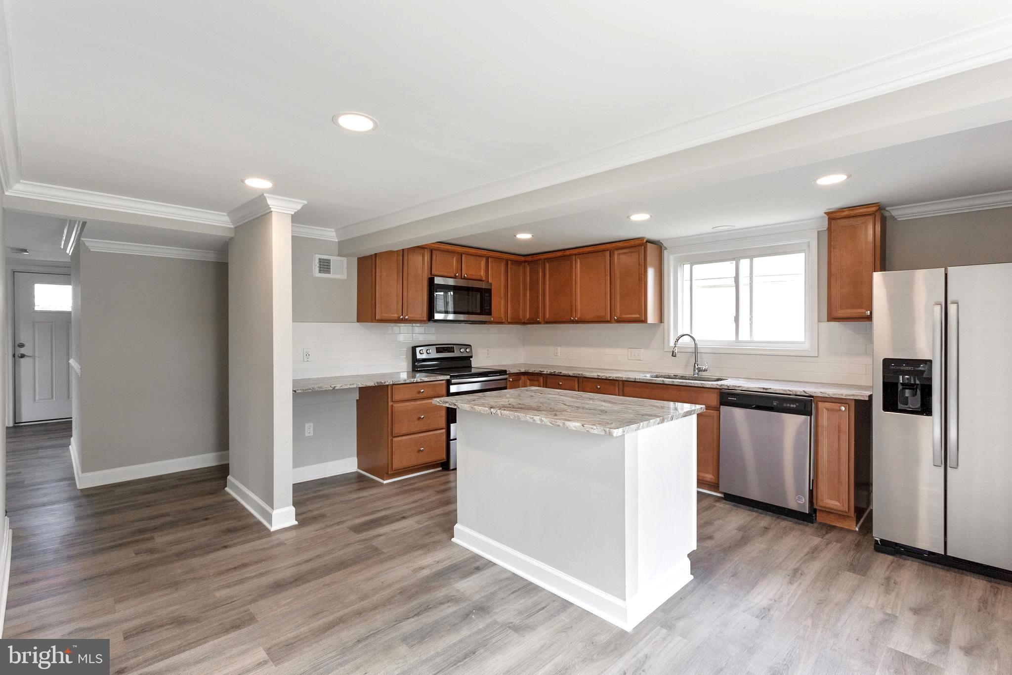 2087 Park Trail Road Windsor Mill, MD 21244 - Photo 10 of 32 eat in kitchen with island breakfast bar
