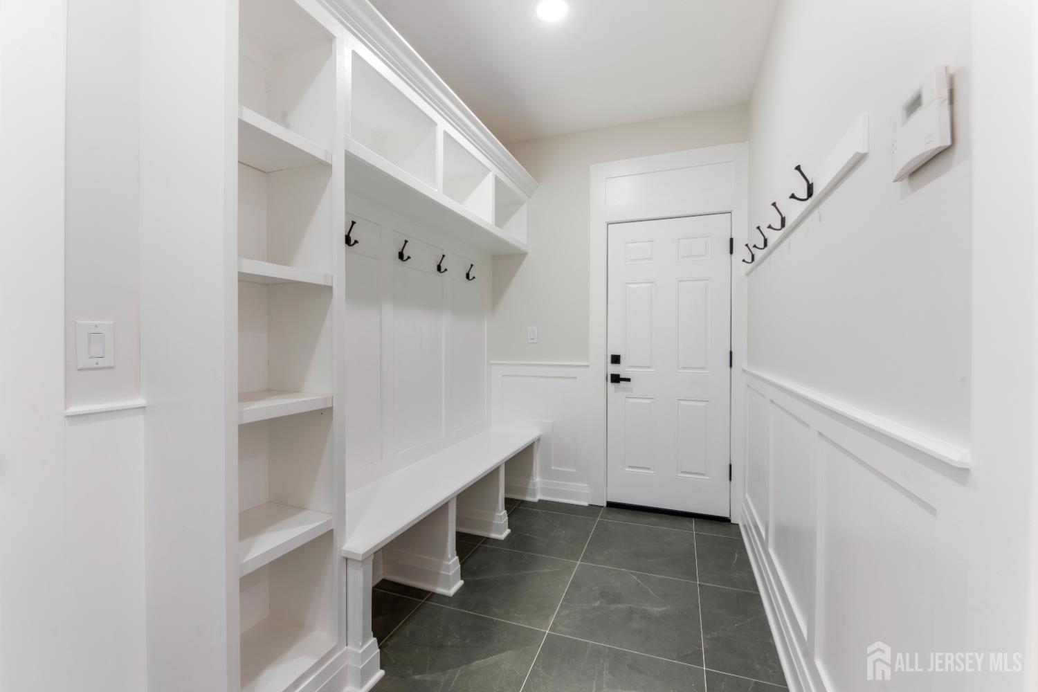975 Inman Avenue Edison, NJ 08820 - Photo 25 of 62