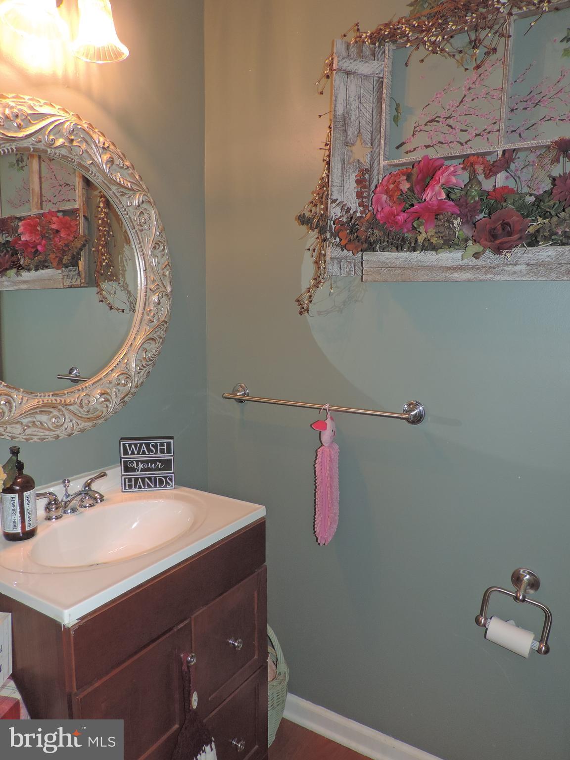 499 Beards Hill Road Aberdeen, MD 21001 - Photo 6 of 16 Main Level Powder Room