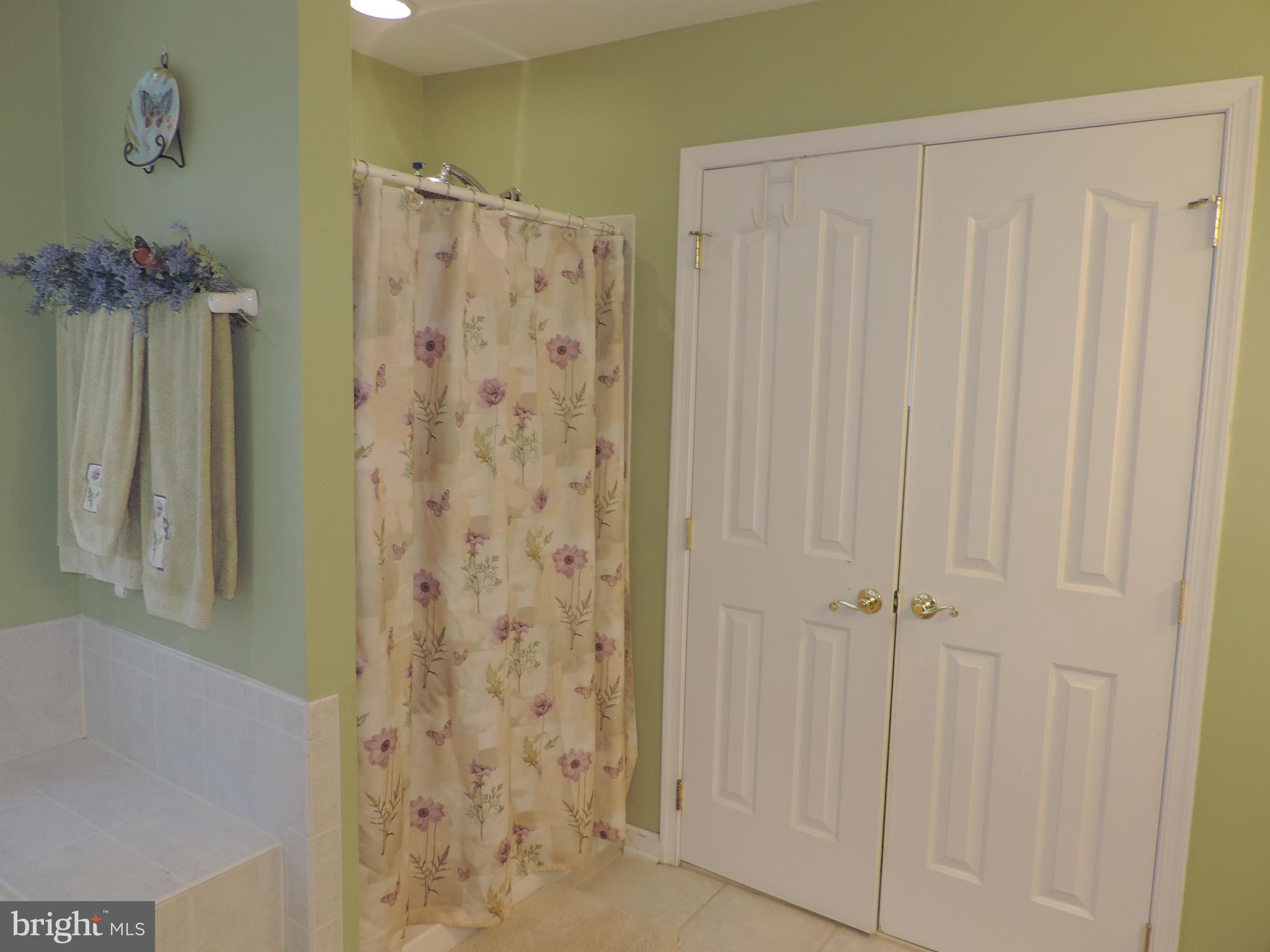 499 Beards Hill Road Aberdeen, MD 21001 - Photo 10 of 16 Primary Bath Shower