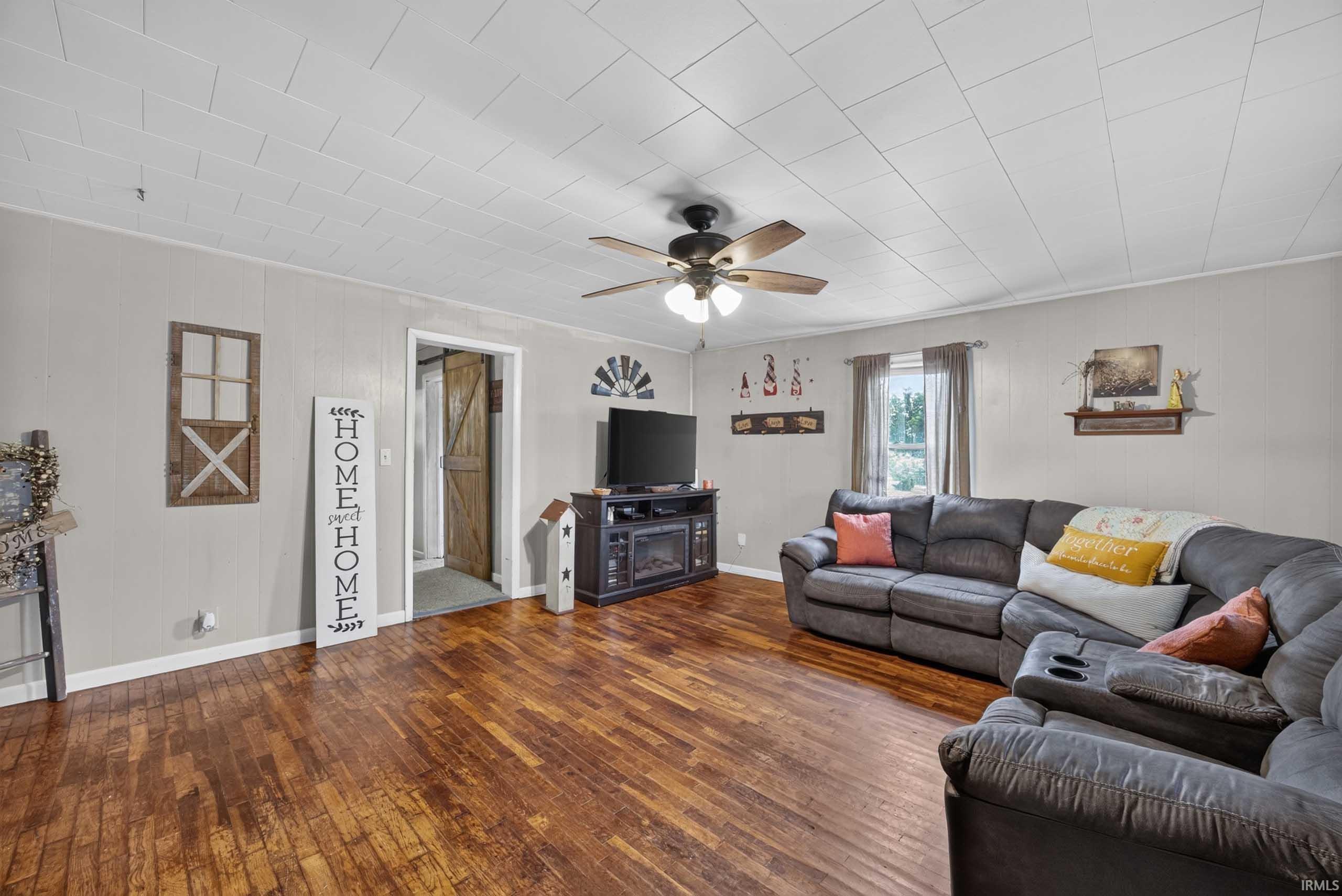 1556 Rabbitsville Road Mitchell, IN 47446 - Photo 10 of 50 Gallery Image 10