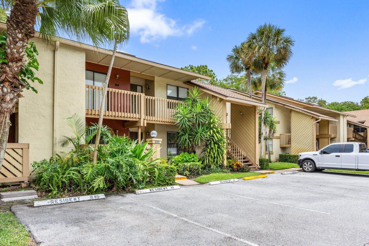 13105 Belhaven Court, Unit 15 Wellington, FL 33414 - Photo 15 of 27 Parking view