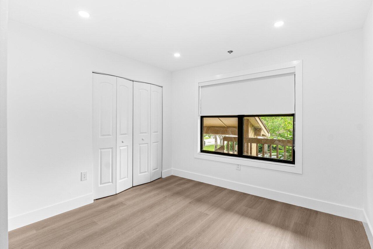 13105 Belhaven Court, Unit 15 Wellington, FL 33414 - Photo 6 of 27 Guest room 1