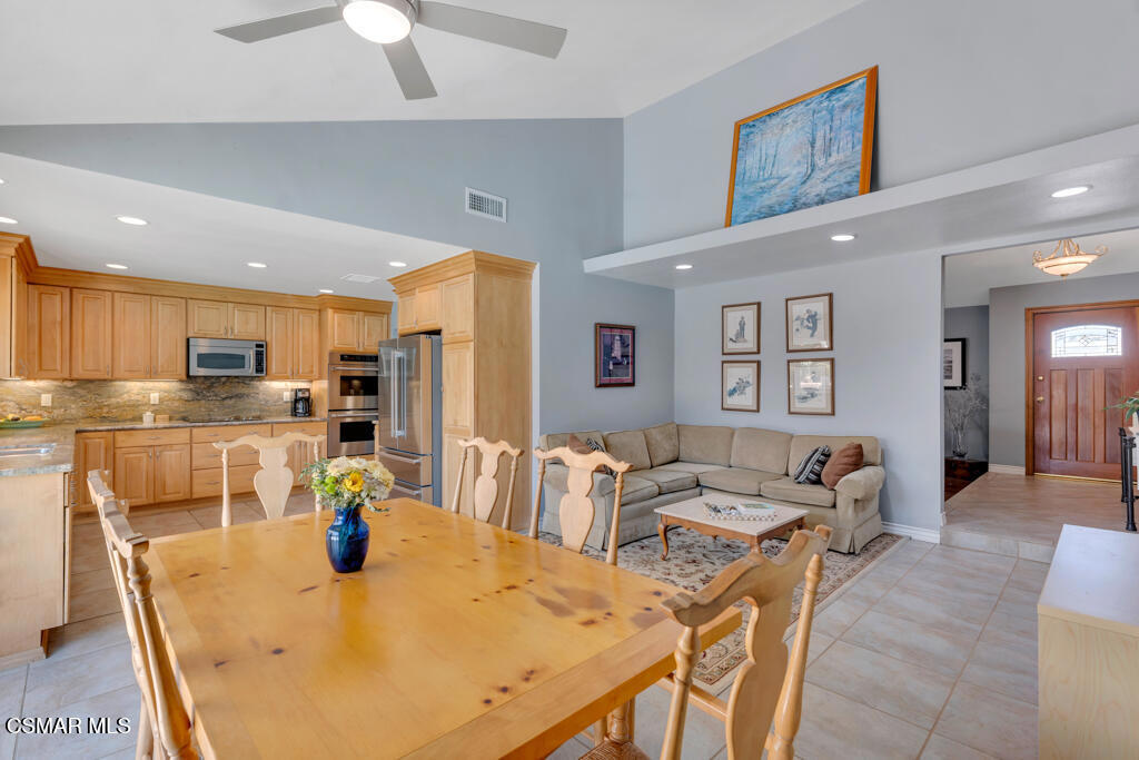 3673 Valencia Avenue Simi Valley, CA 93063 - Photo 17 of 69