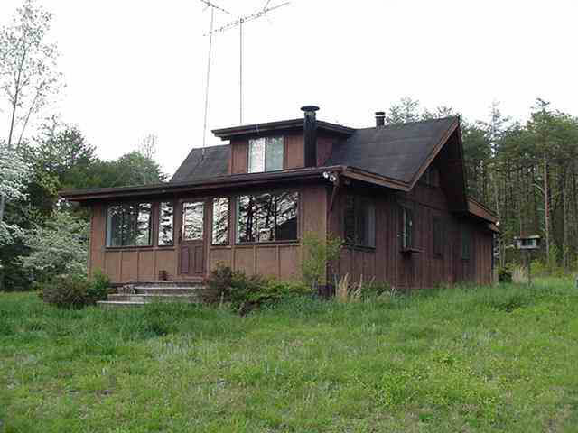 Cold Spring Trail, Unit RT1BOX3170 Palmyra, VA 22963 - Photo 2 of 4 a front view of a house with garden