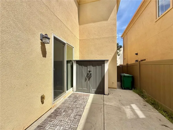 $4,000 | 14371 Cambria Court, Westminster, CA 92683