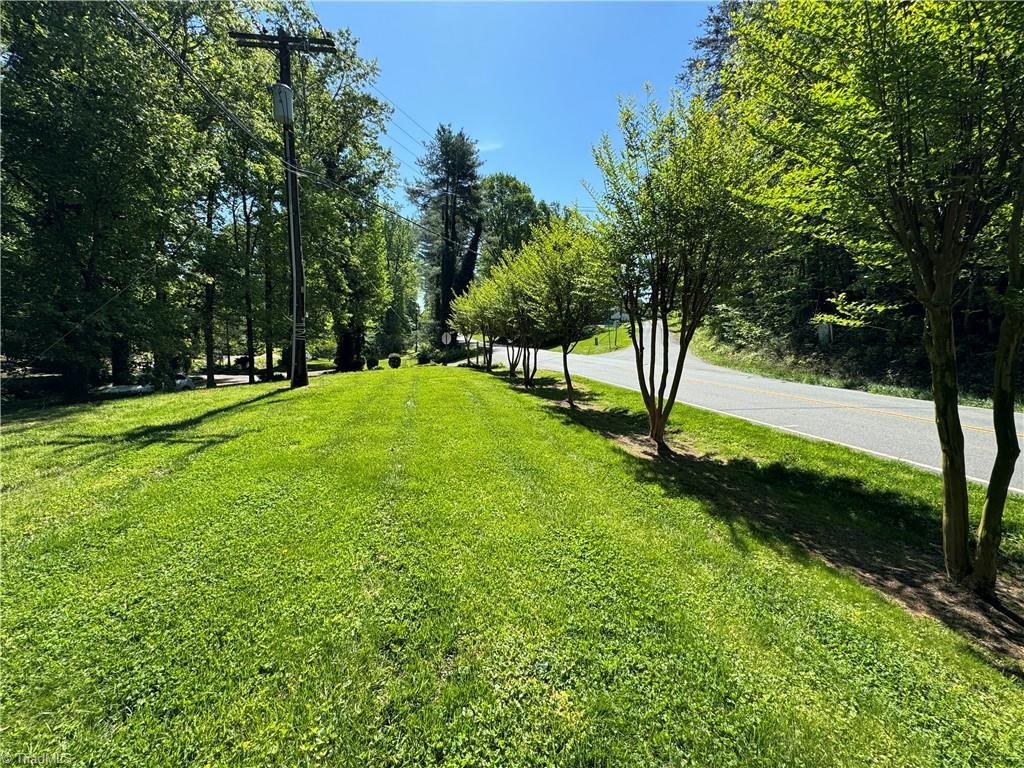 2560 North Old 52 Road Pinnacle, NC 27043 - Photo 20 of 43