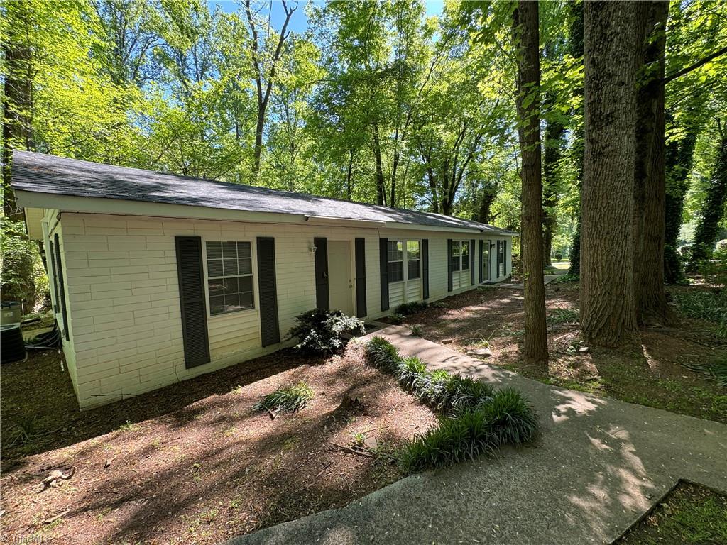 2560 North Old 52 Road Pinnacle, NC 27043 - Photo 3 of 43