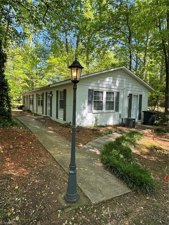 2560 North Old 52 Road Pinnacle, NC 27043 - Photo 5 of 43