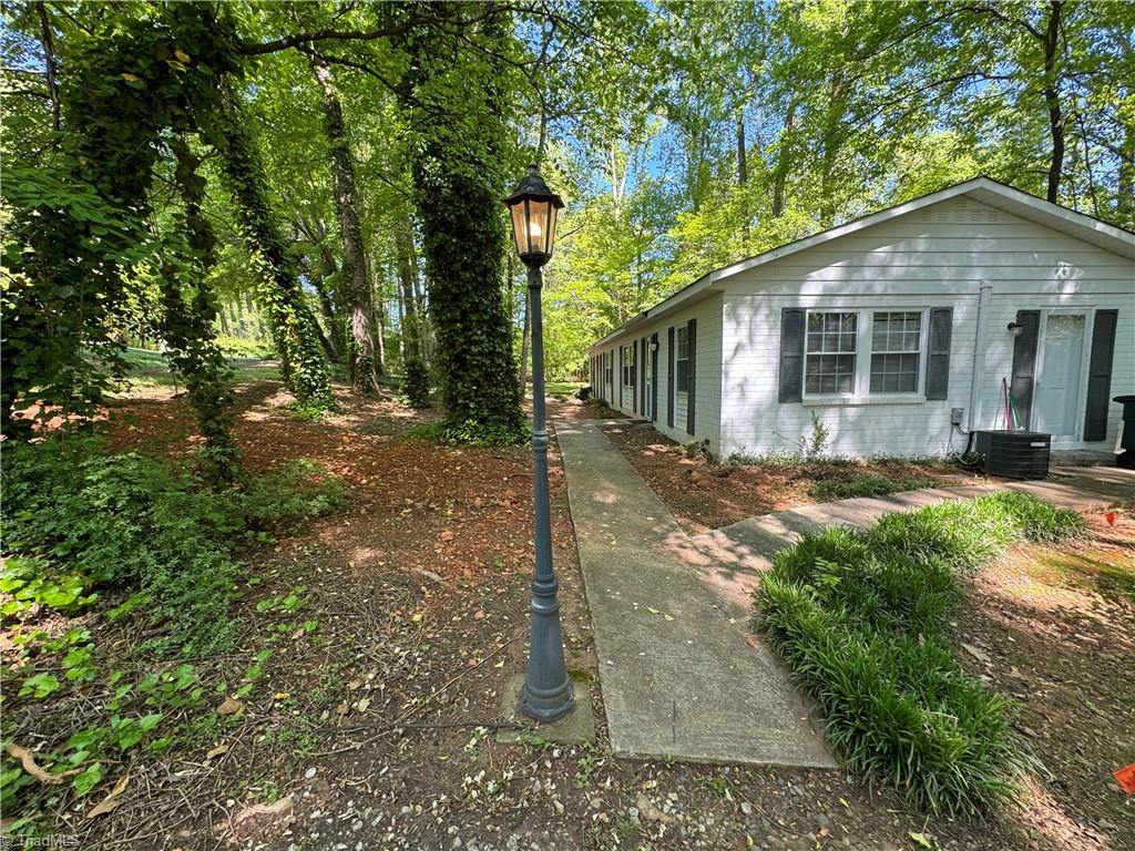 2560 North Old 52 Road Pinnacle, NC 27043 - Photo 7 of 43