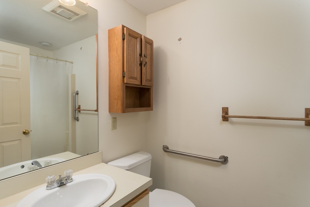 38 Abington Road, Unit 38 Danvers, MA 01923 - Photo 10 of 21 Gallery Image 10