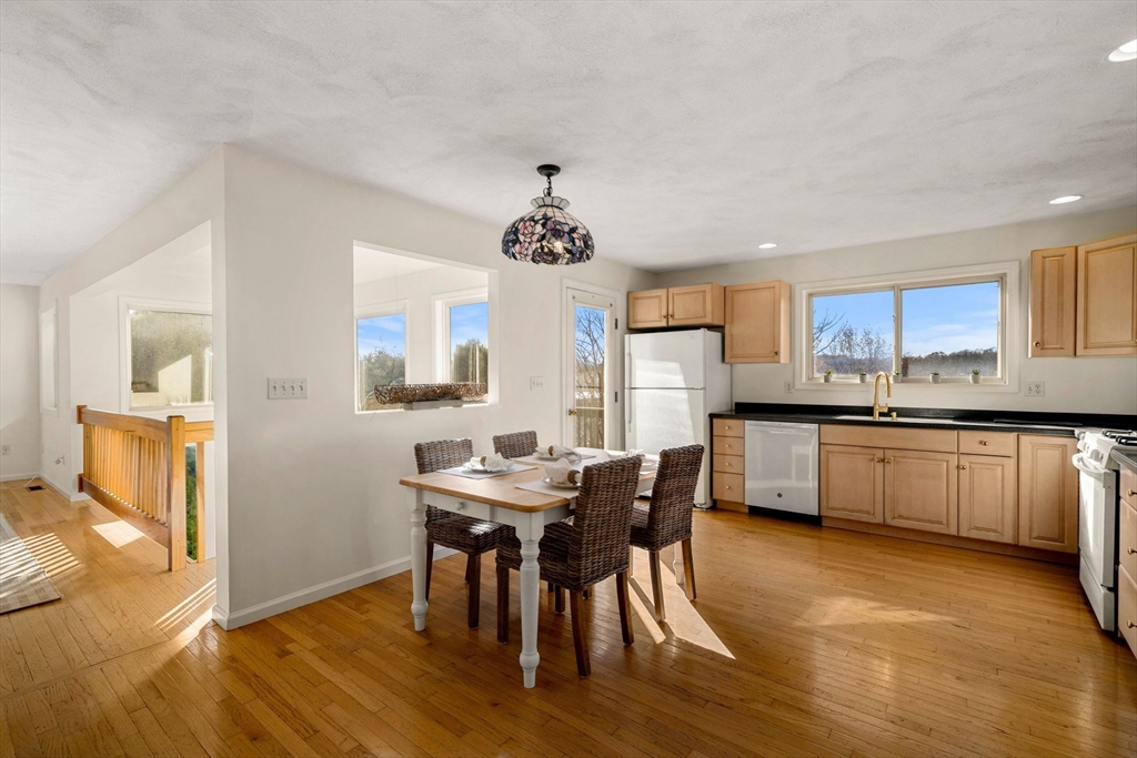 84 Cavendish Circle, Unit 84 Salem, MA 01970 - Photo 12 of 42