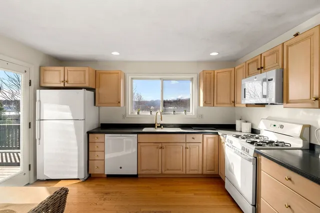 $599,000 | 84 Cavendish Circle, Unit 84, Salem, MA 01970