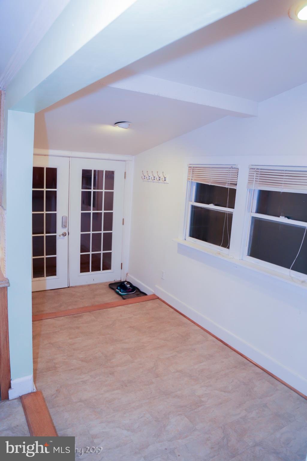 16873 Henderson Road Henderson, MD 21640 - Photo 11 of 45 Back door entrance Mudroom/Breakfast nook