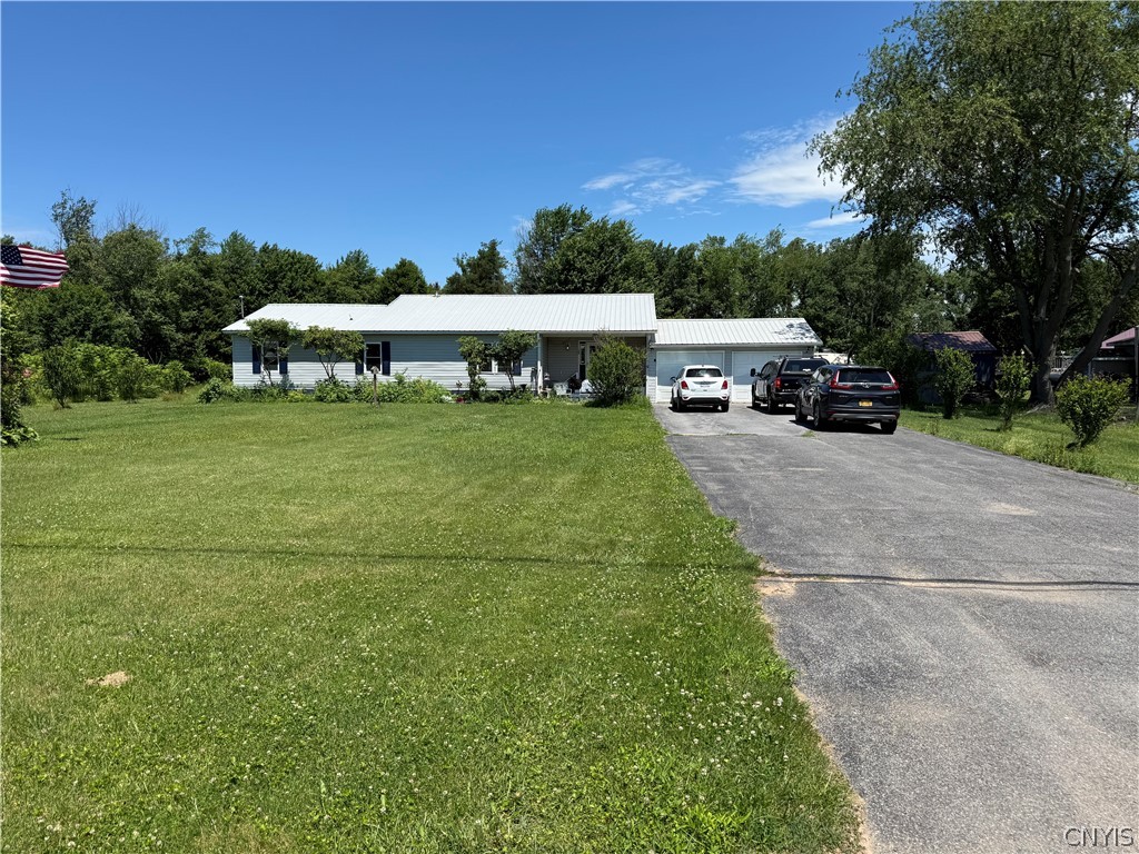 196-200 Russell Road, Unit 196 Granby, NY 13069 - Photo 2 of 22