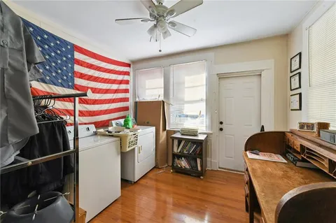 $300,000 | 720-22 Carrollton Avenue, Metairie, LA 70005