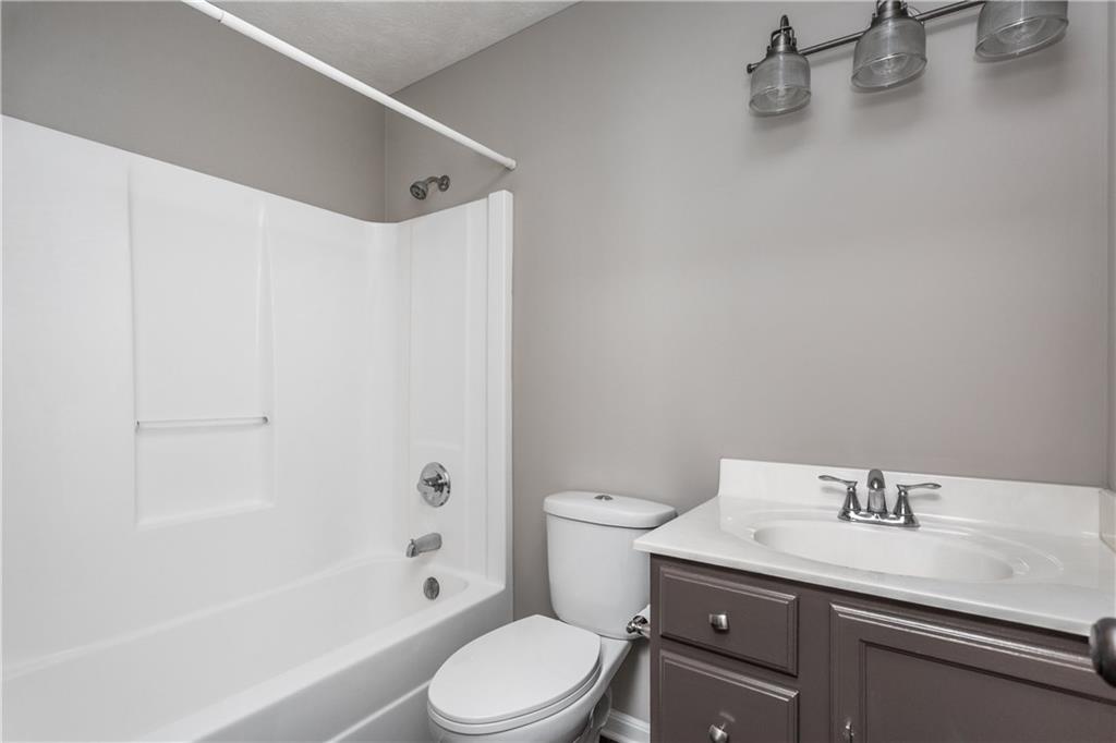 14906 Oak Road Carmel, IN 46033 - Photo 16 of 21