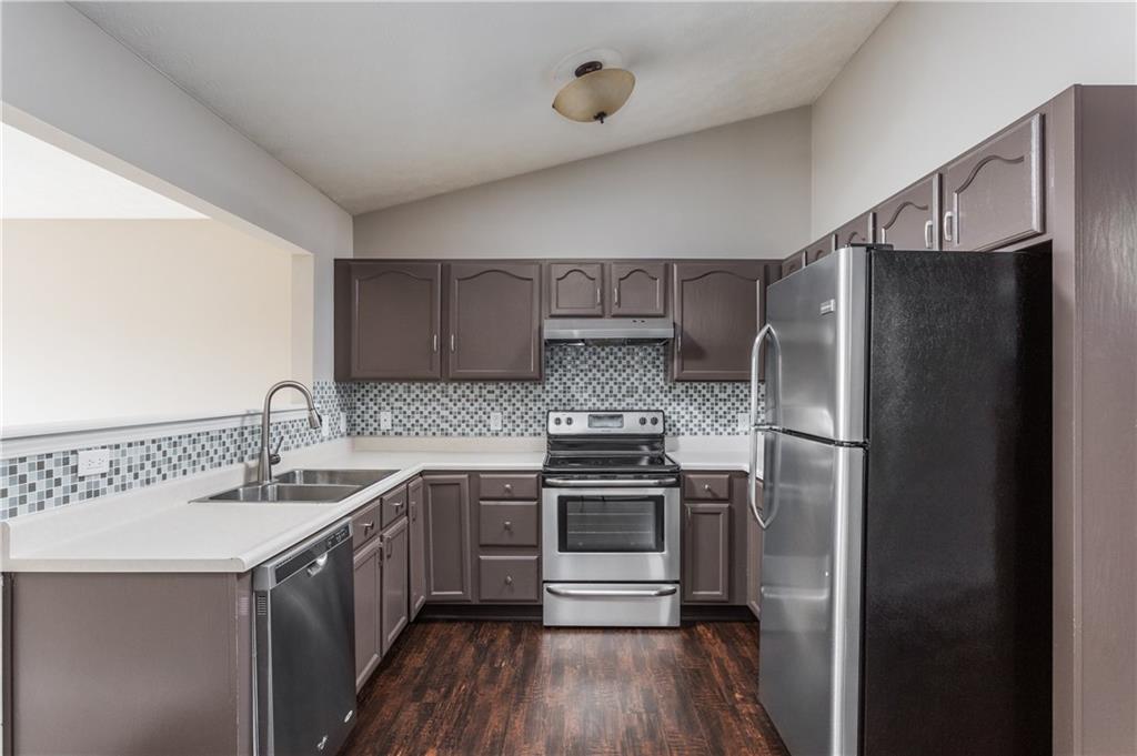 14906 Oak Road Carmel, IN 46033 - Photo 5 of 21