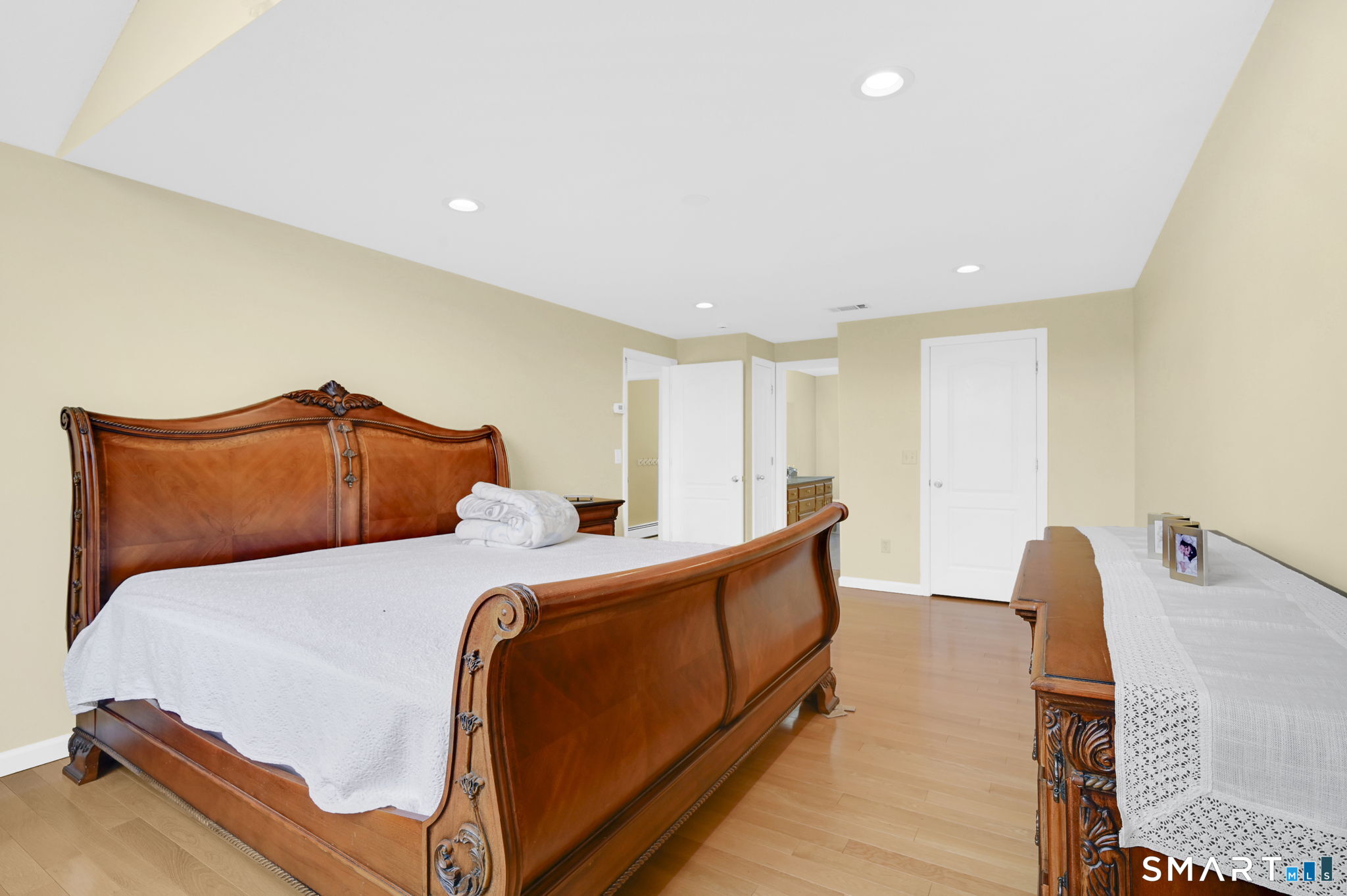 36 Cardinal Way South Windsor, CT 06074 - Photo 25 of 40 a bed room with a bed and a couch