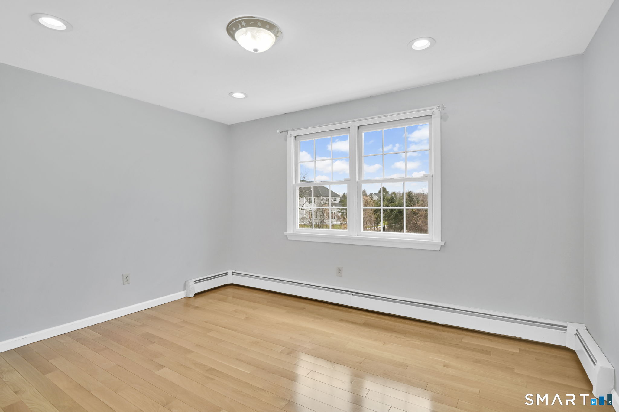 36 Cardinal Way South Windsor, CT 06074 - Photo 29 of 40 an empty room with a window