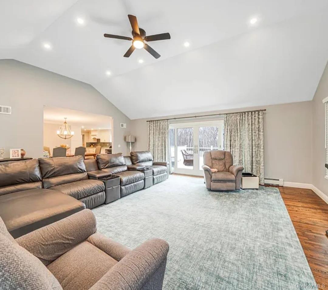 33 Brookfield Road Northport, NY 11768 - Photo 18 of 39