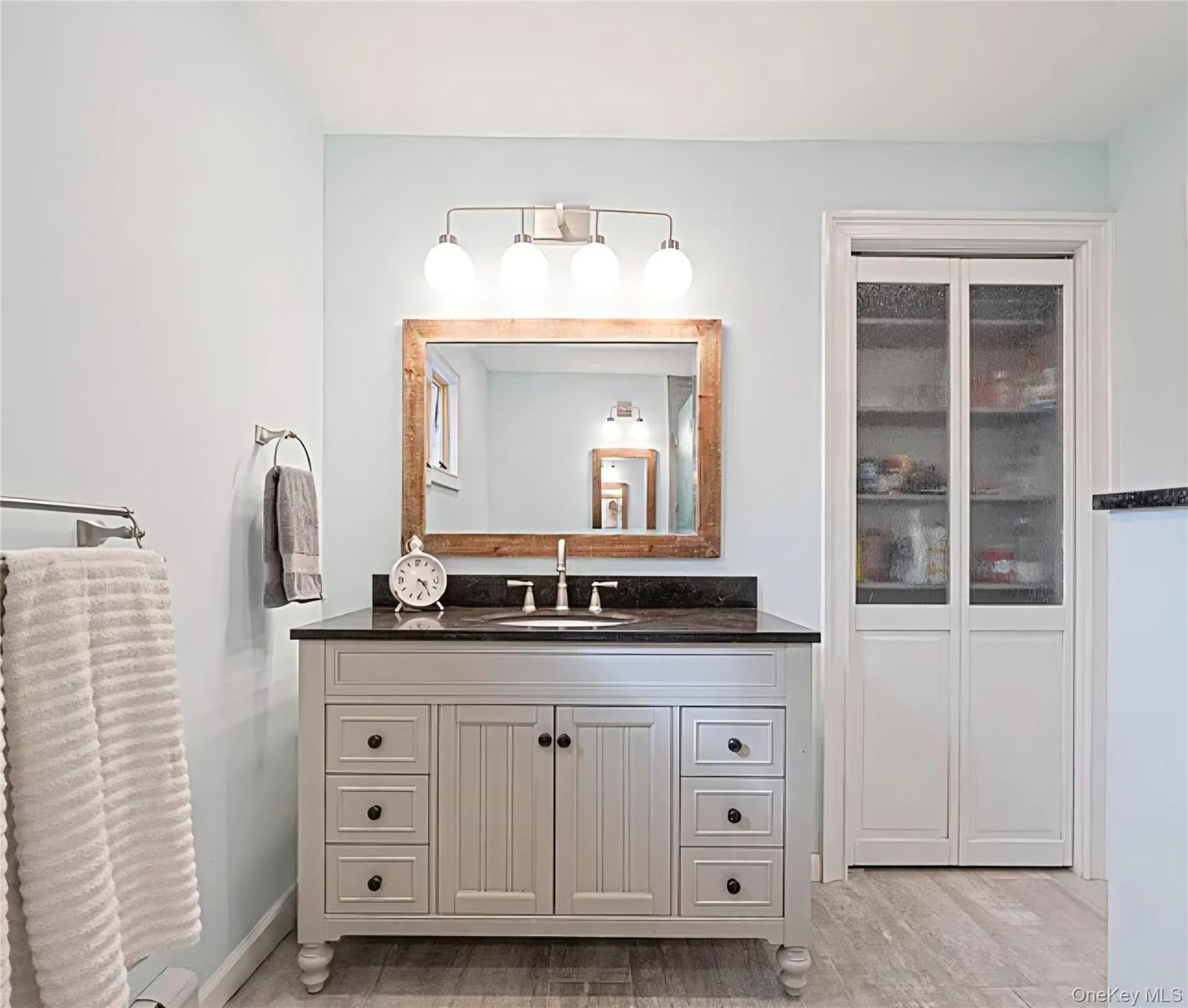 33 Brookfield Road Northport, NY 11768 - Photo 22 of 39