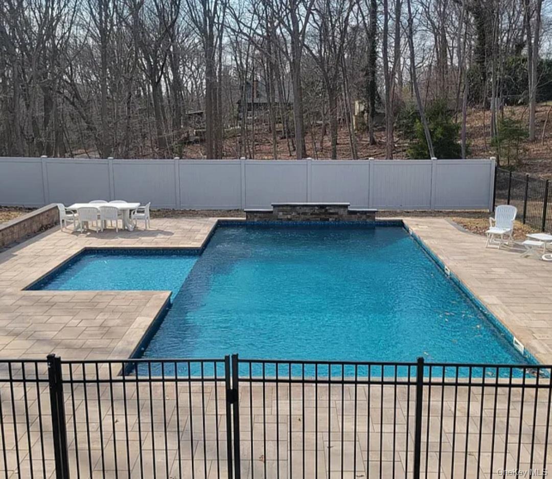 33 Brookfield Road Northport, NY 11768 - Photo 32 of 39