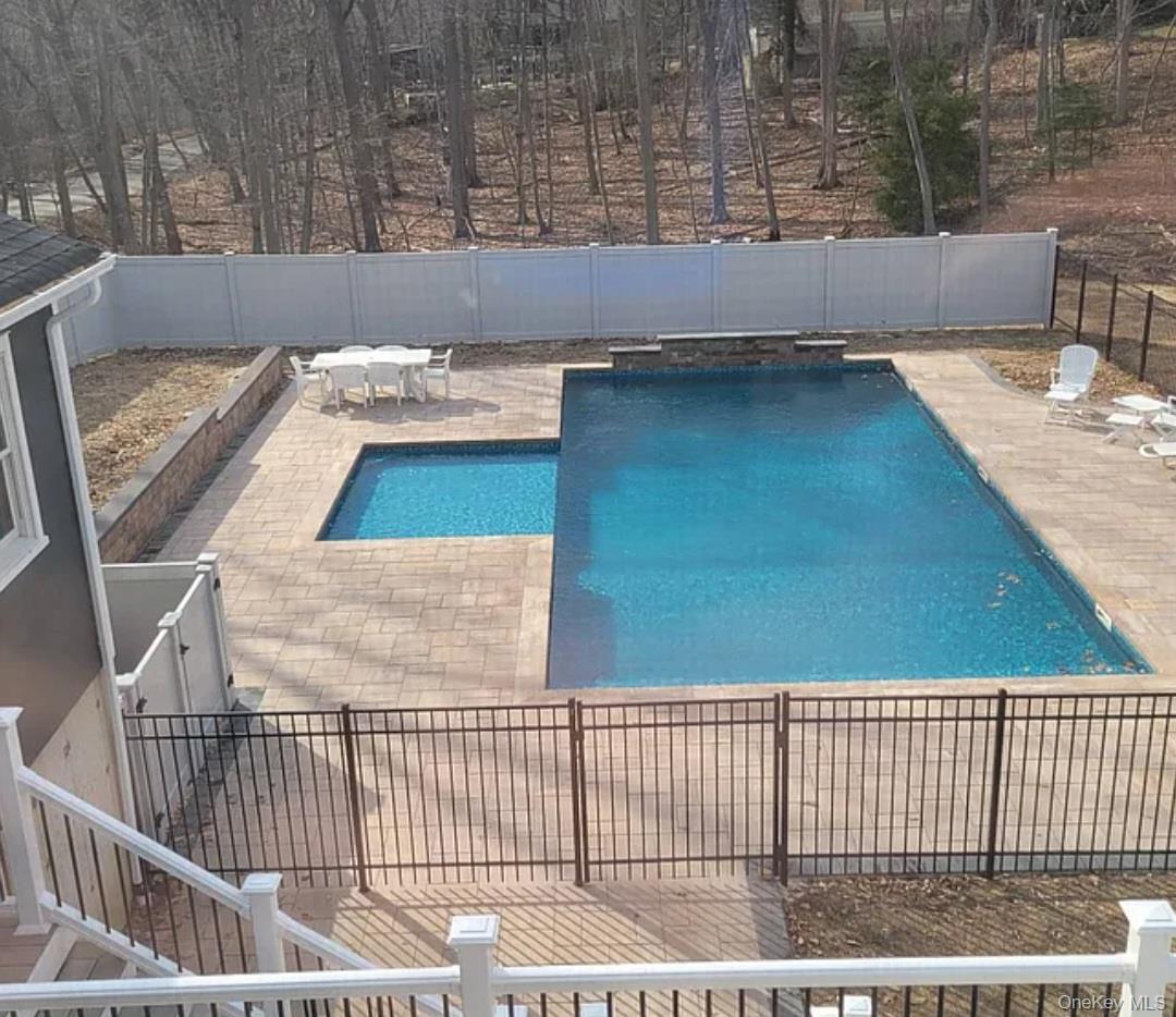 33 Brookfield Road Northport, NY 11768 - Photo 33 of 39