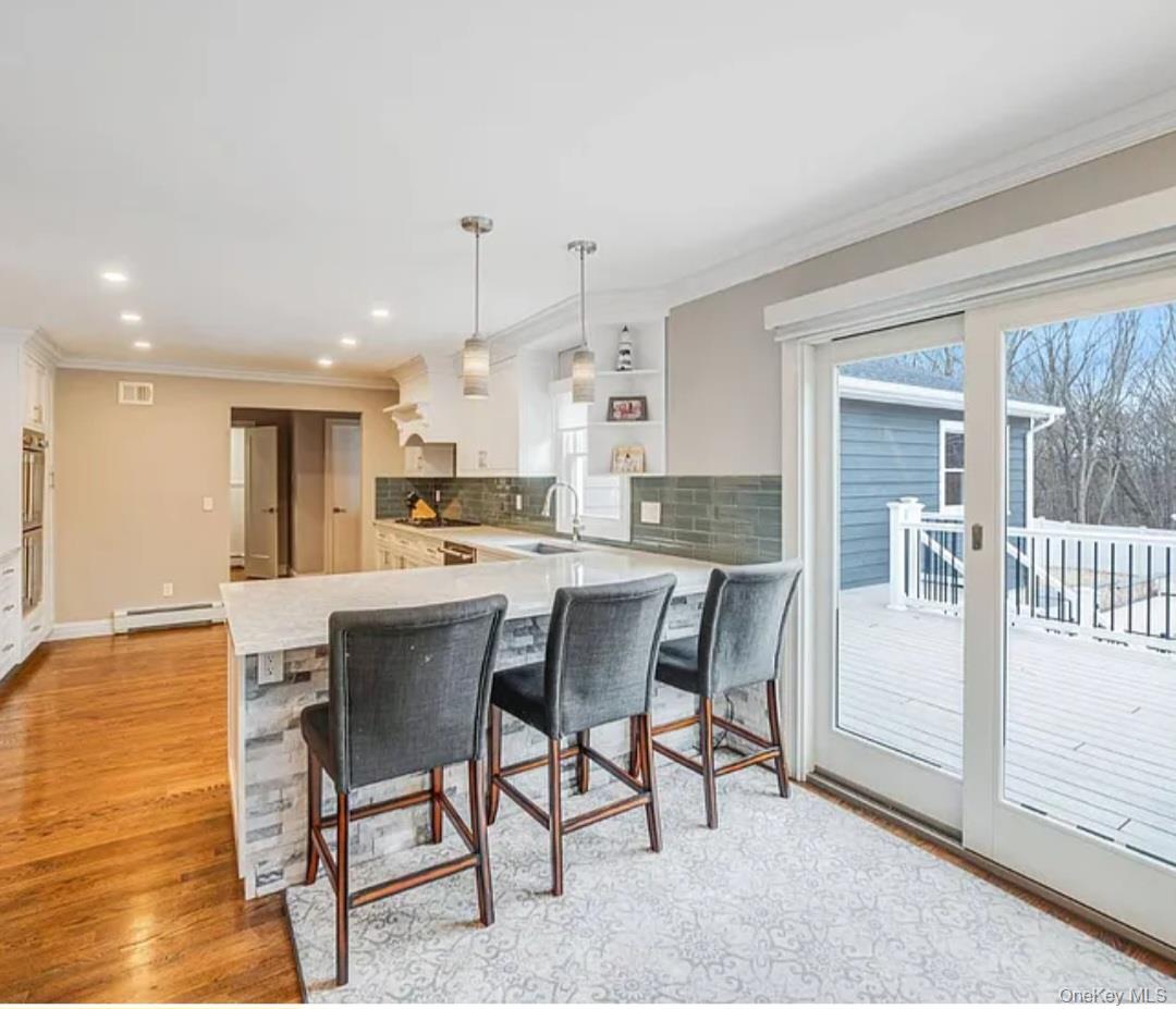 33 Brookfield Road Northport, NY 11768 - Photo 8 of 39