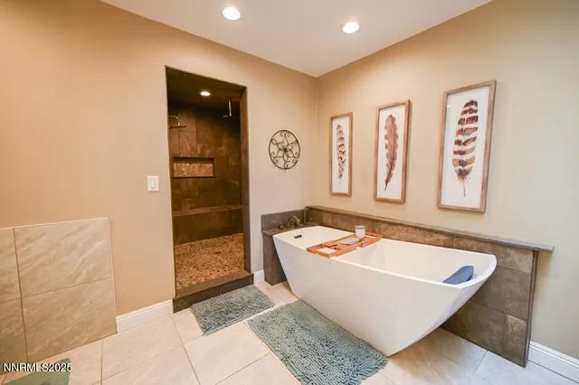 a view of a lush green yard