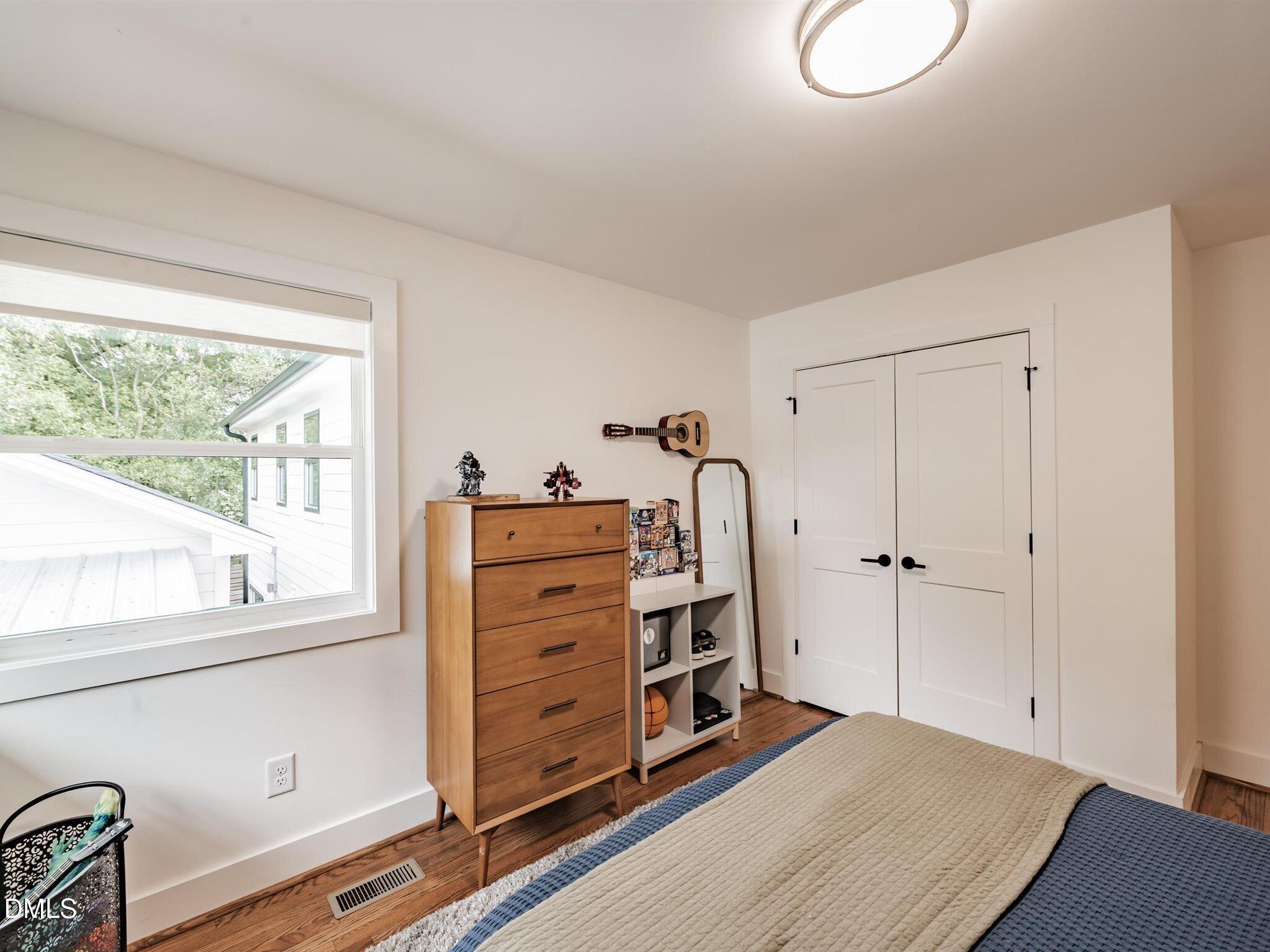 828 Woodburn Road Raleigh, NC 27605 - Photo 45 of 76 47-Bedroom