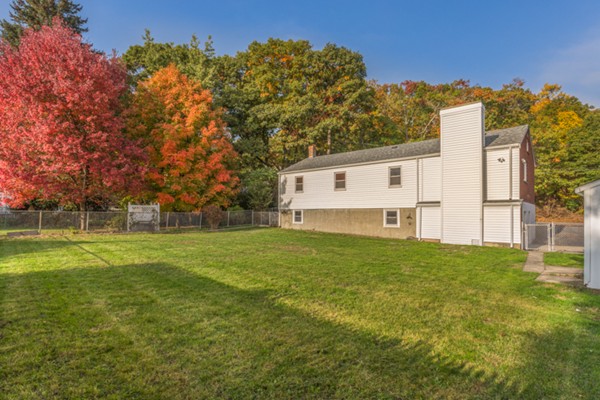 14 Upland Road Lynn, MA 01902 - Photo 29 of 30 Gallery Image 29