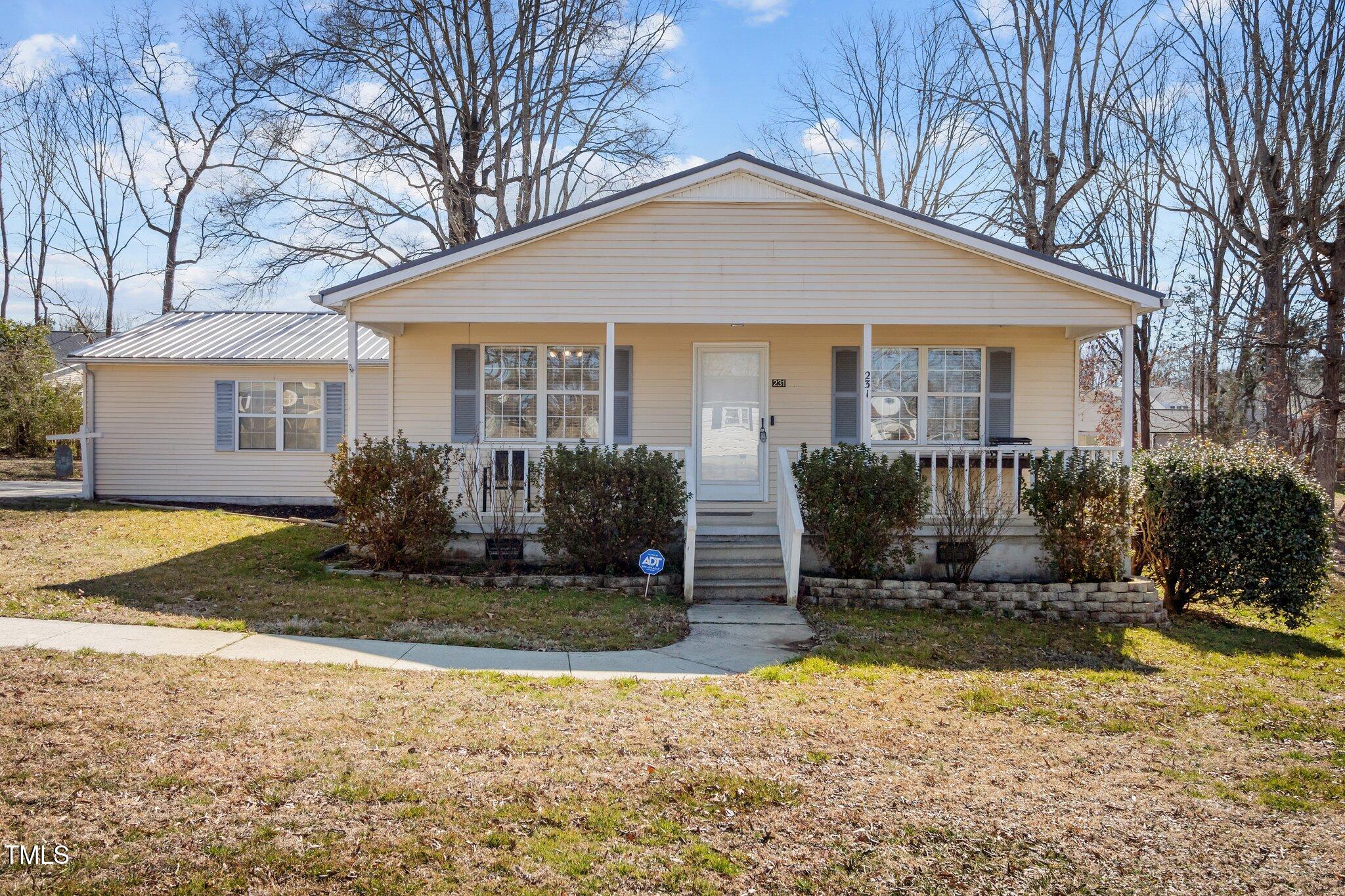1-web-or-mls-P1024500