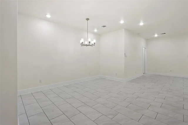 $339,999 | 702 Azalea Street, Waller, TX 77484