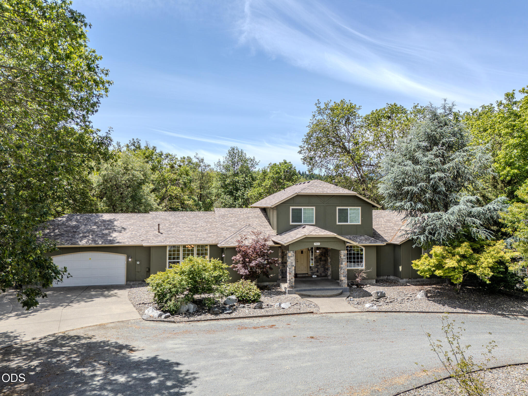 7833 Lower River Road Grants Pass, OR 97526 - Photo 1 of 122