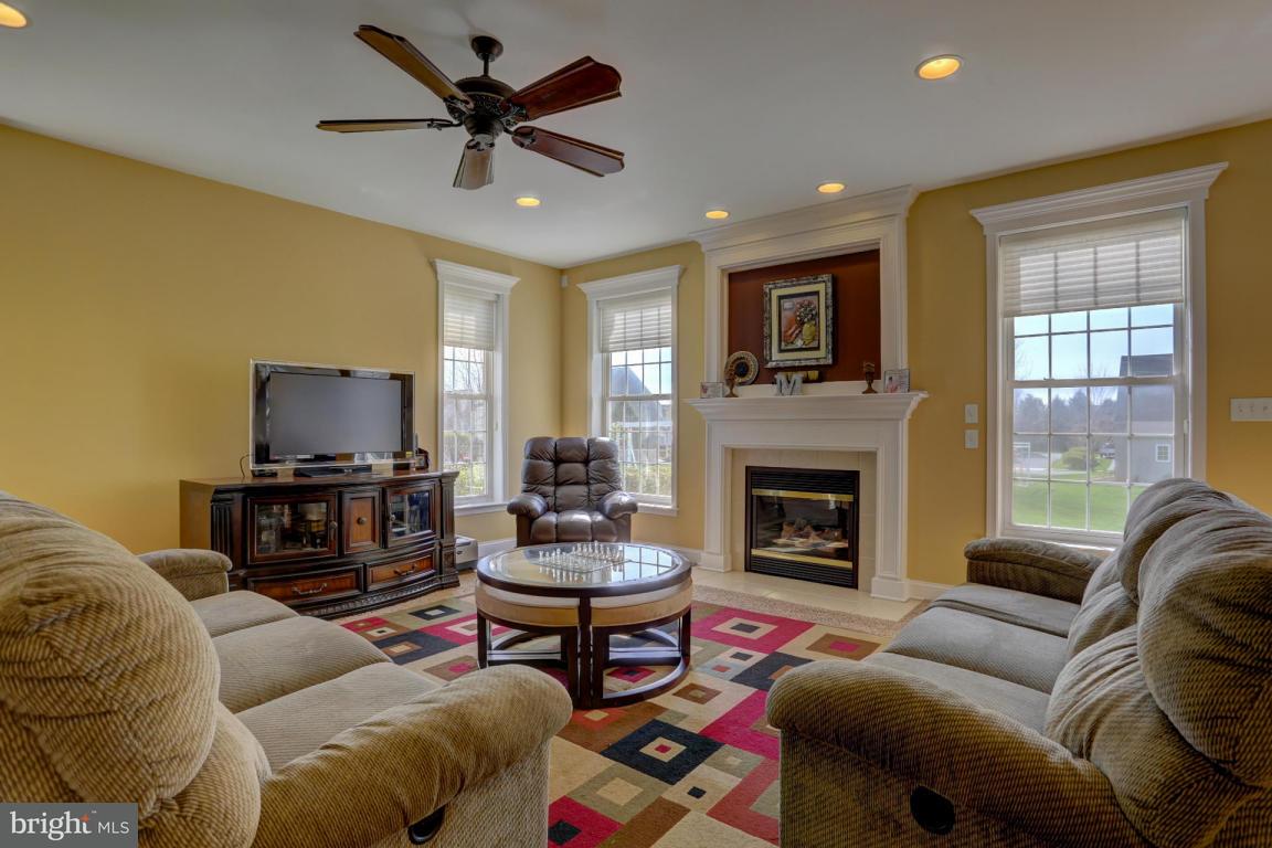 324 Cobblers Court Lititz, PA 17543 - Photo 27 of 44
