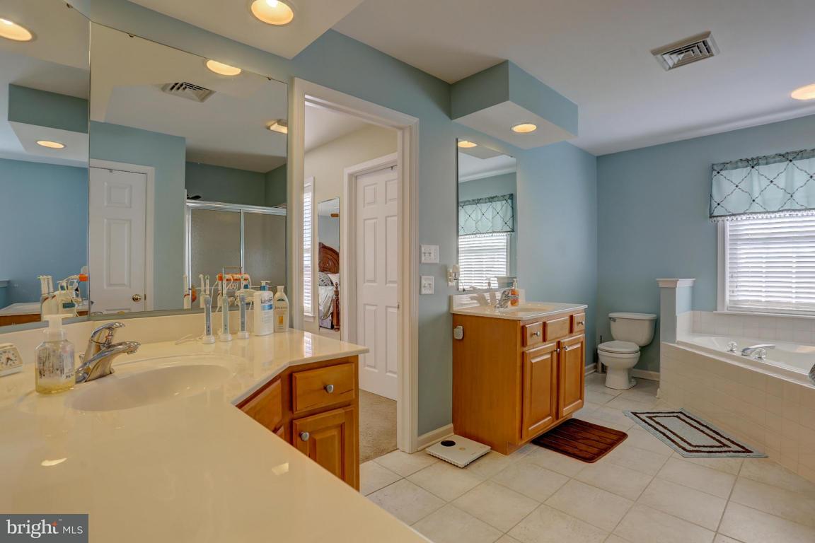 324 Cobblers Court Lititz, PA 17543 - Photo 38 of 44