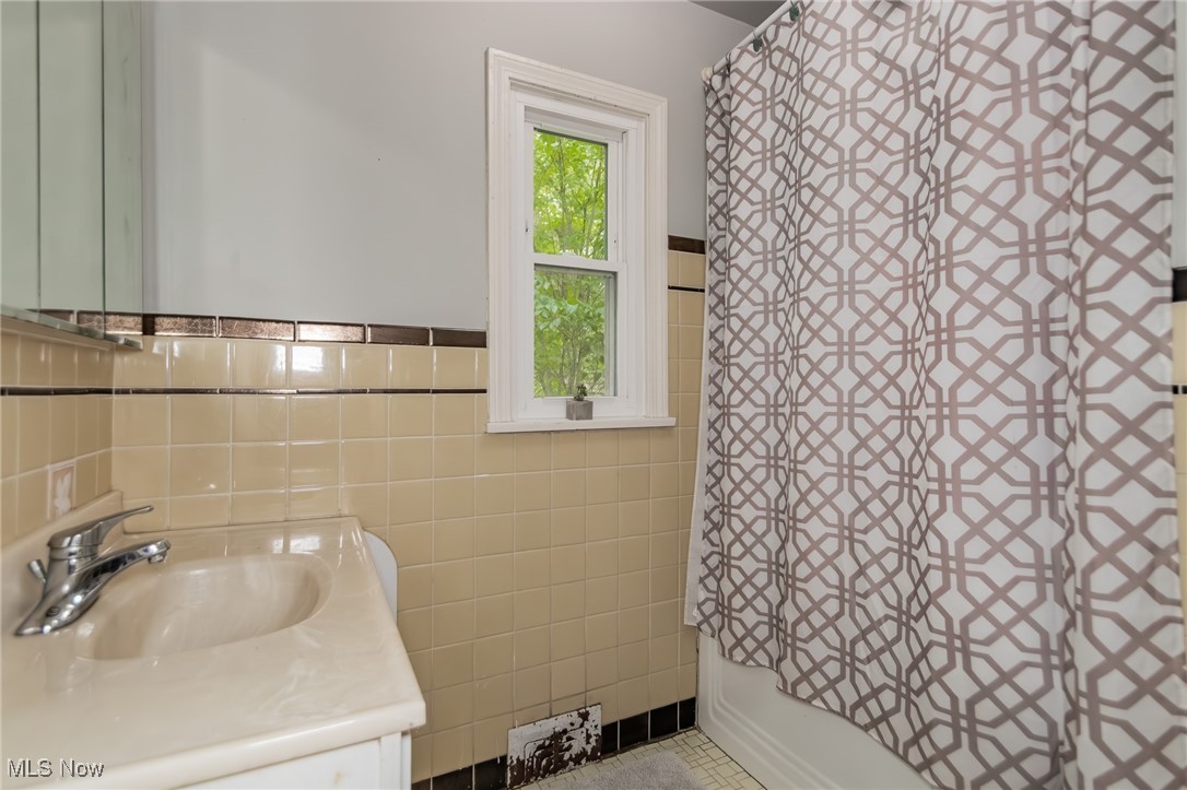 4420 Lander Road Chagrin Falls, OH 44022 - Photo 31 of 45 Gallery Image 31