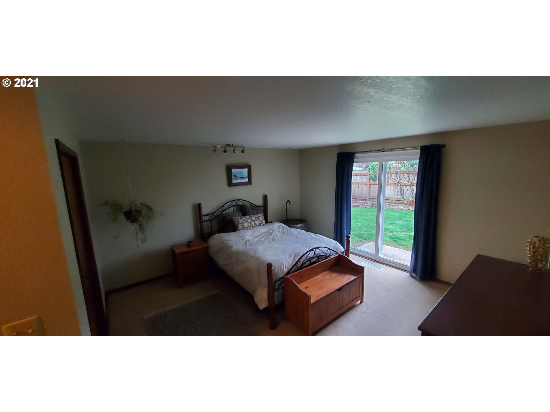 6353 D Street Springfield, OR 97478 - Photo 10 of 16 Gallery Image 10