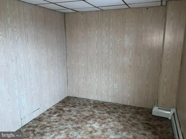 $1,000 | 123 East Spring Street, Frackville, PA 17931