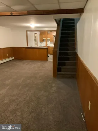 a view of entryway and hall