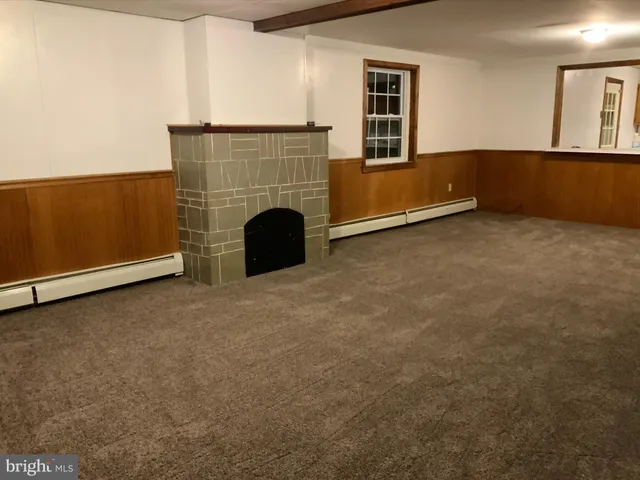 $1,000 | 123 East Spring Street, Frackville, PA 17931