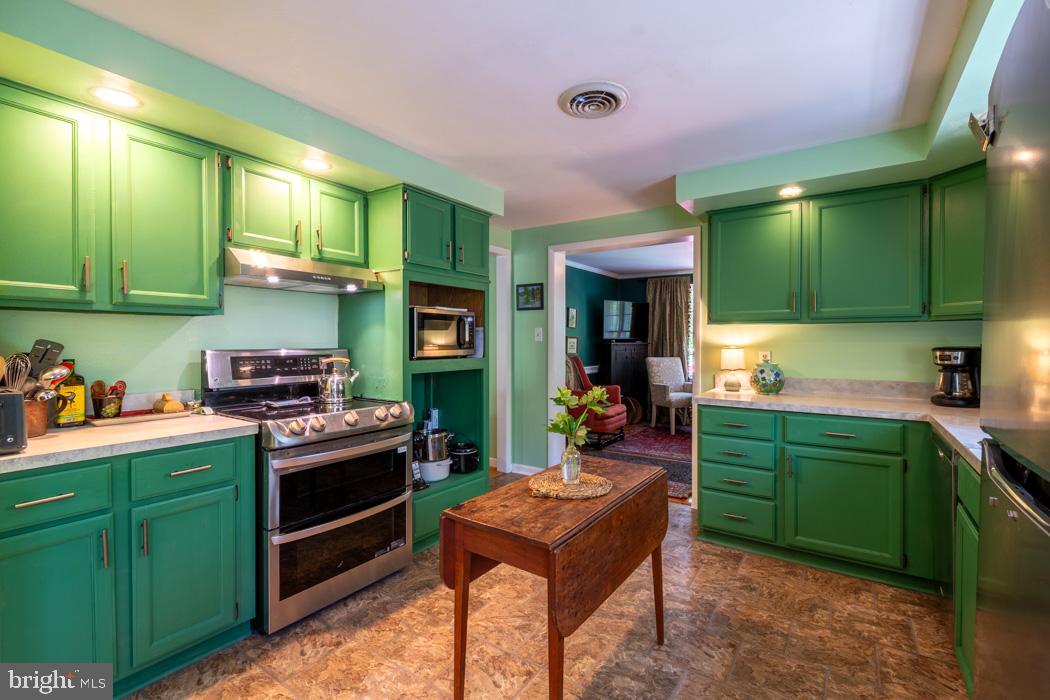 286 Falling Spring Road Shepherdstown, WV 25443 - Photo 20 of 68