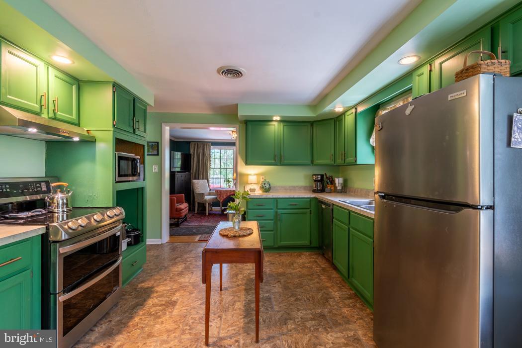 286 Falling Spring Road Shepherdstown, WV 25443 - Photo 21 of 68