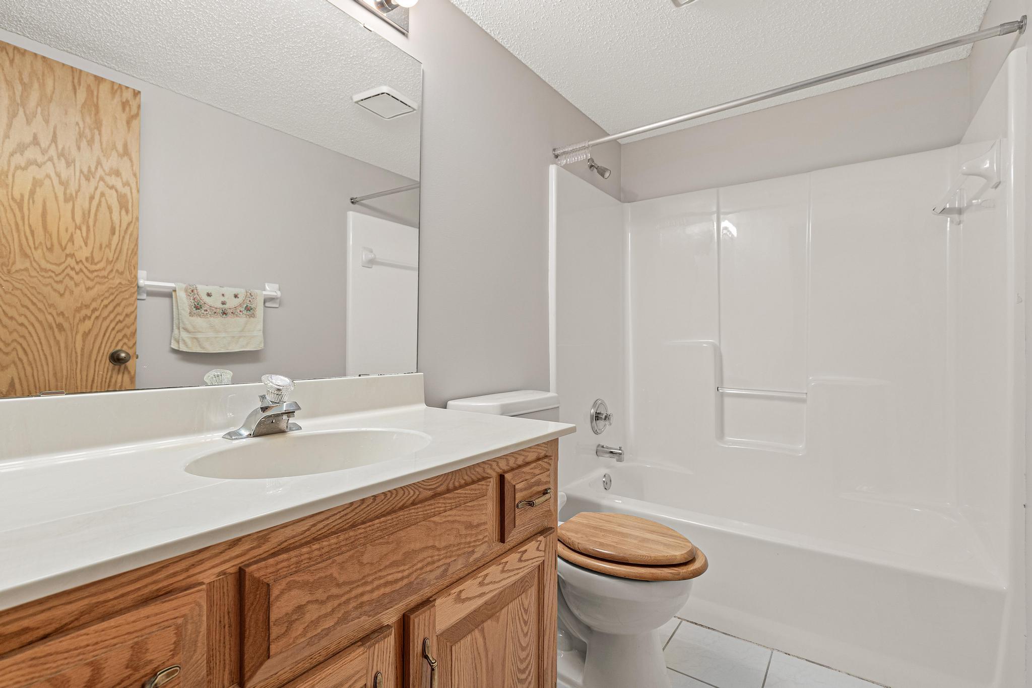 9615 Foley Boulevard Northwest Coon Rapids, MN 55433 - Photo 20 of 25