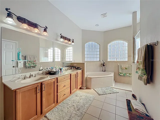 $449,900 | 12135 Southeast 172nd Lane, Summerfield, FL 34491