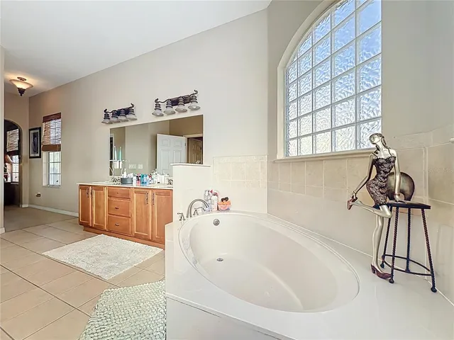 $449,900 | 12135 Southeast 172nd Lane, Summerfield, FL 34491