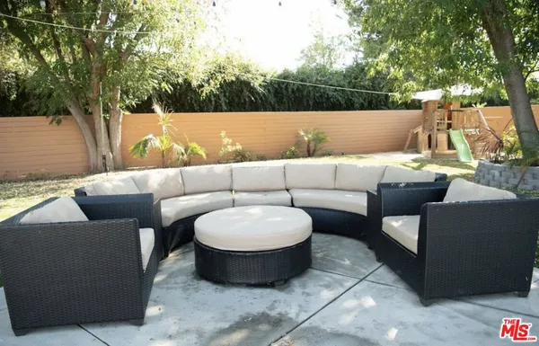 $5,999 | 6329 Jumilla Avenue, Woodland Hills, CA 91367