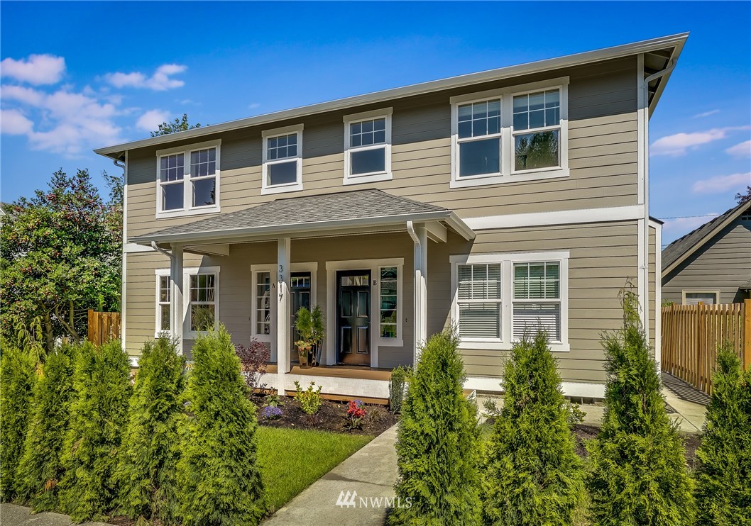 3317 Rucker Avenue, Unit D Everett, WA 98201 - Photo 1 of 21 Gallery Image 1