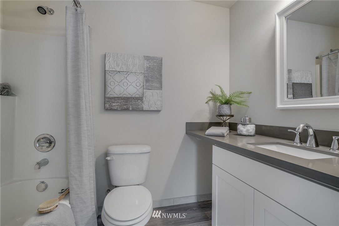 3317 Rucker Avenue, Unit D Everett, WA 98201 - Photo 15 of 21 Gallery Image 15